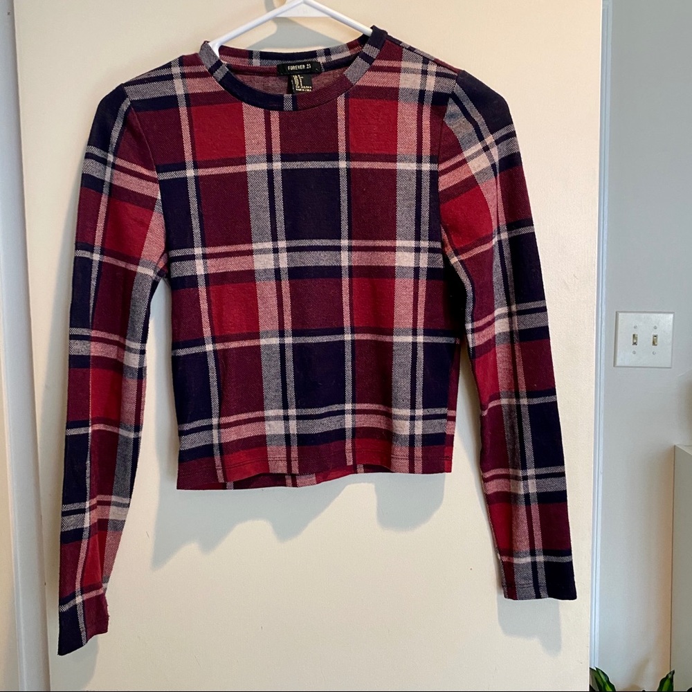 Plaid long sleeve crop top